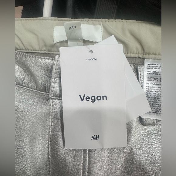 Women's H&M faux leather silver jeans size 12 - Picture 9 of 10